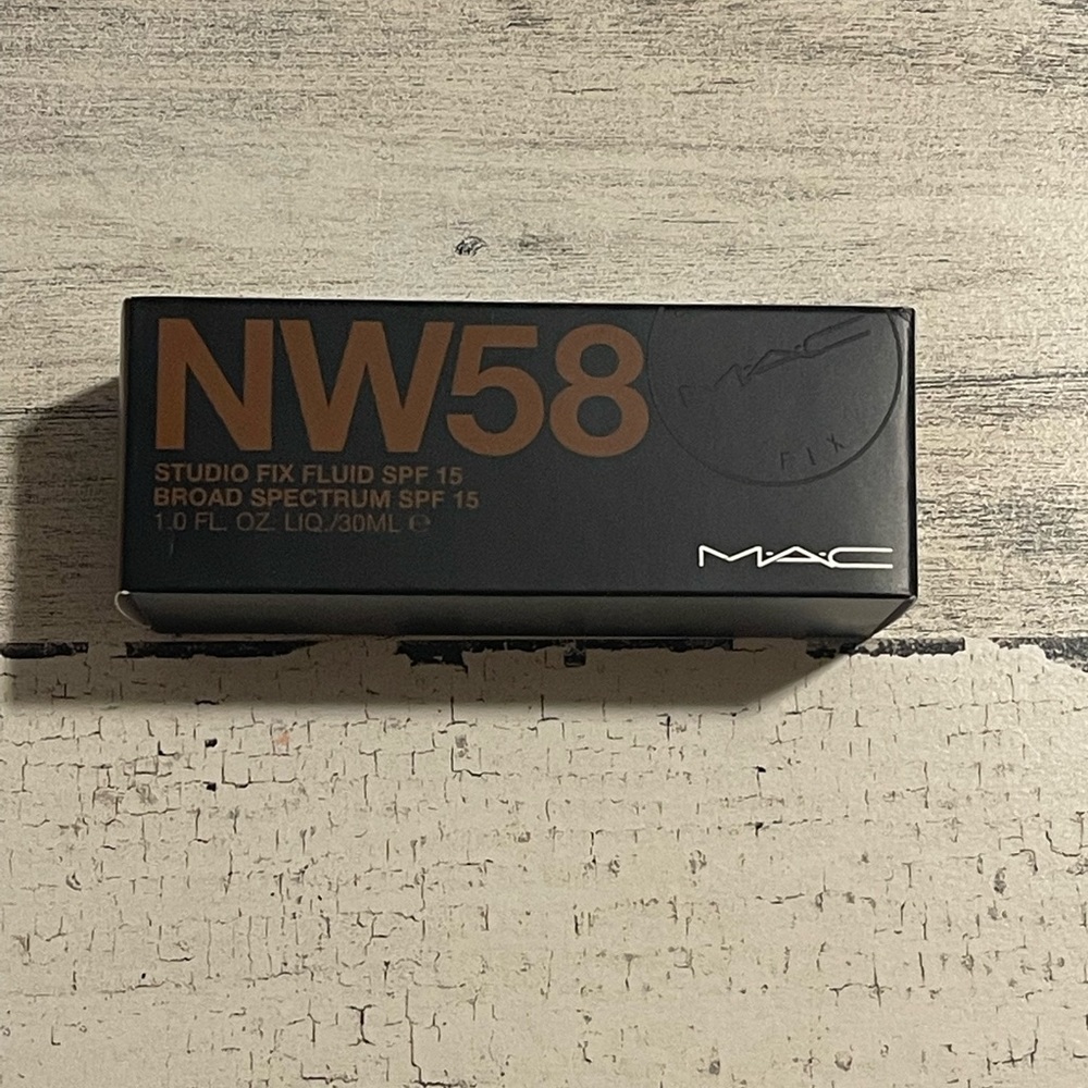 MAC NW58 STUDIO FIX FLUID FULL SIZE 1 OZ OUNCE NEW DARK WARM COMPLEX SPF 15